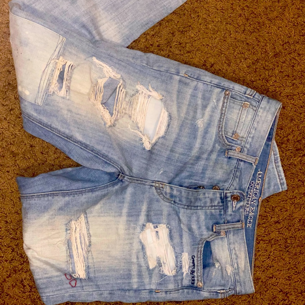 American eagle mom jeans